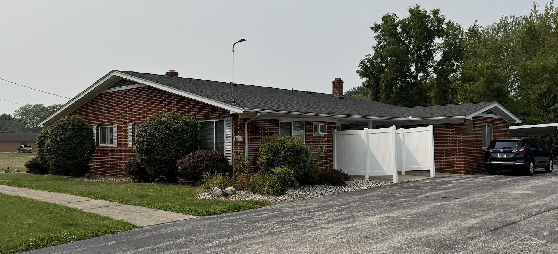 3480 Shattuck Road Saginaw, MI 48603 - Photo 2 of 14 50185344-5313e79f-dbd6-4df5-ba82-a805fdf16c11.JPG
