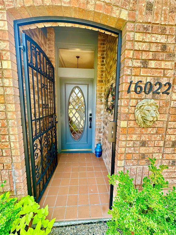 16022 Chalfont Circle Dallas, TX 75248 - Photo 6 of 23