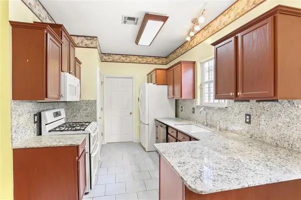 $395,000 | 7452 Hurst Street, New Orleans, LA 70118