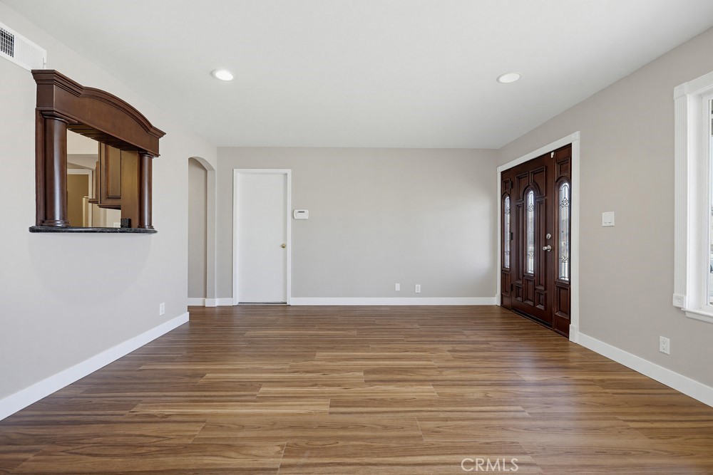 243 North Pageant Street Anaheim, CA 92807 - Photo 16 of 61