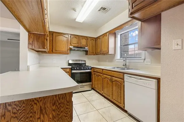 $373,000 | 4516 Lefkoe Street, Metairie, LA 70006