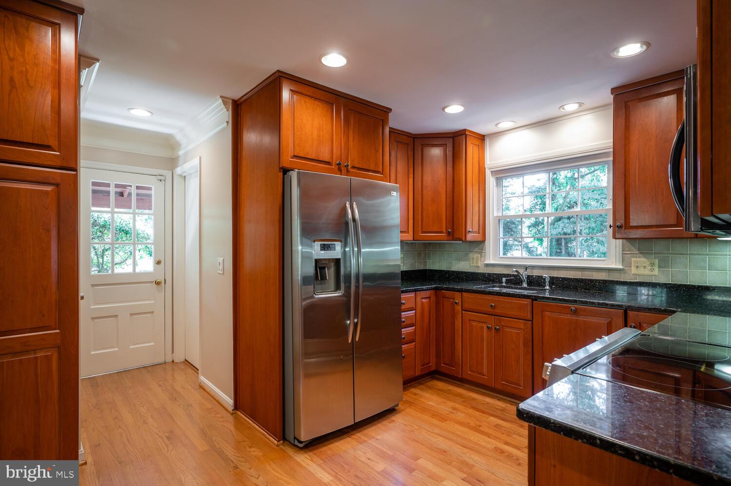 8619 Gateshead Road Alexandria, VA 22309 - Photo 13 of 54 Gallery Image 13
