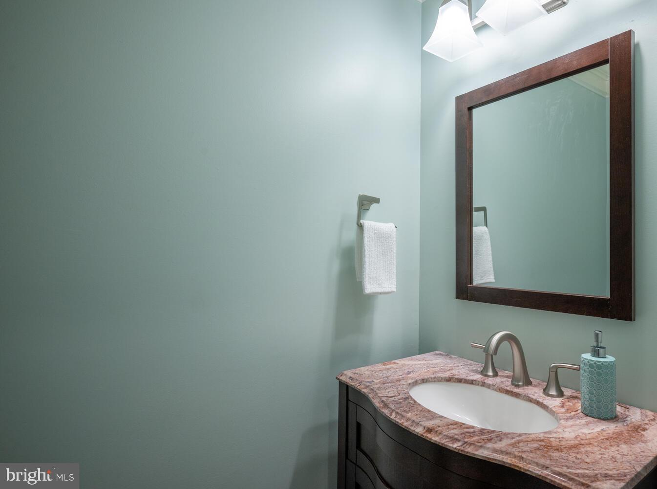 8619 Gateshead Road Alexandria, VA 22309 - Photo 19 of 54 Gallery Image 19