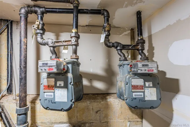 $1,060,000 | 90-21 Winchester Boulevard | Queens Village