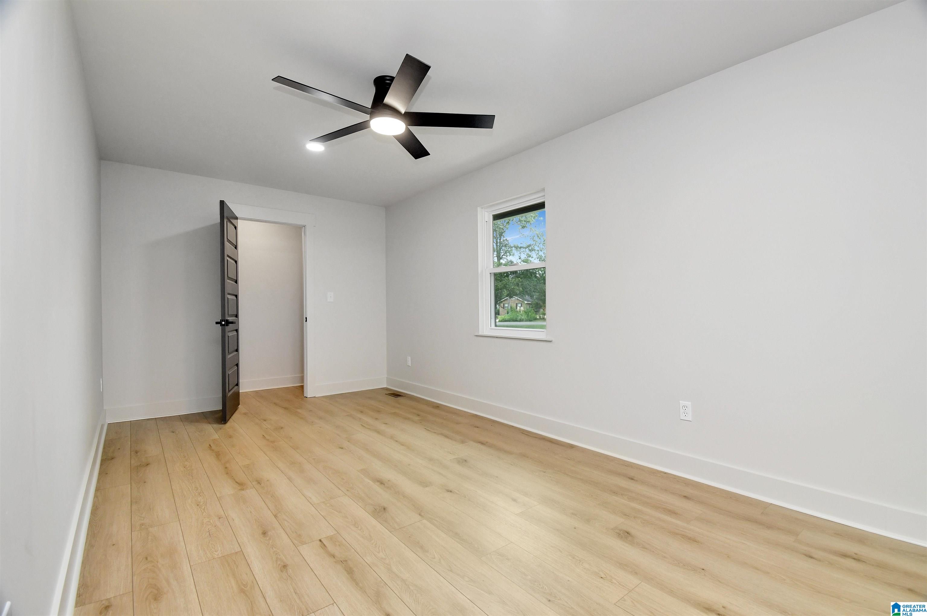 207 Friendship Circle Clanton, AL 35045 - Photo 18 of 40