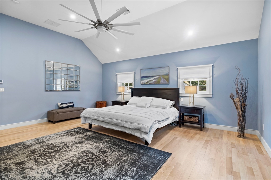 42 Harding Road Lexington, MA 02420 - Photo 13 of 34