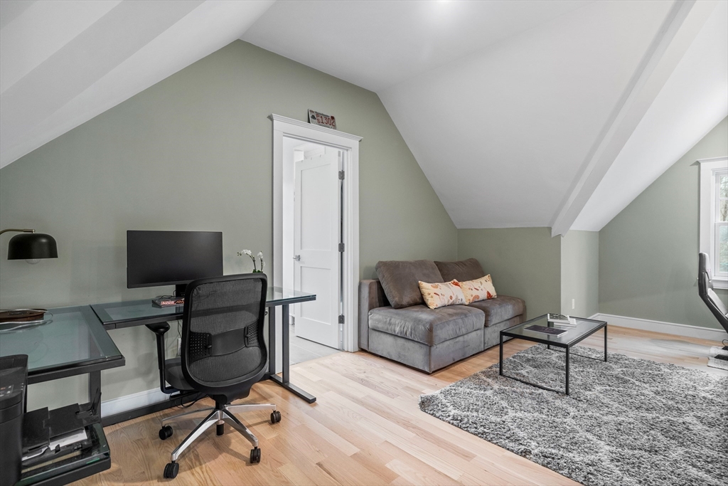 42 Harding Road Lexington, MA 02420 - Photo 25 of 34