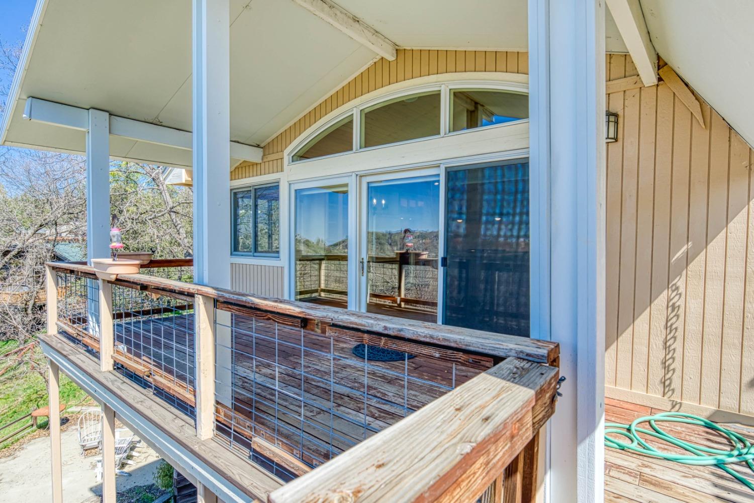 34201 Natoma Road Auberry, CA 93602 - Photo 22 of 40 a view of a balcony