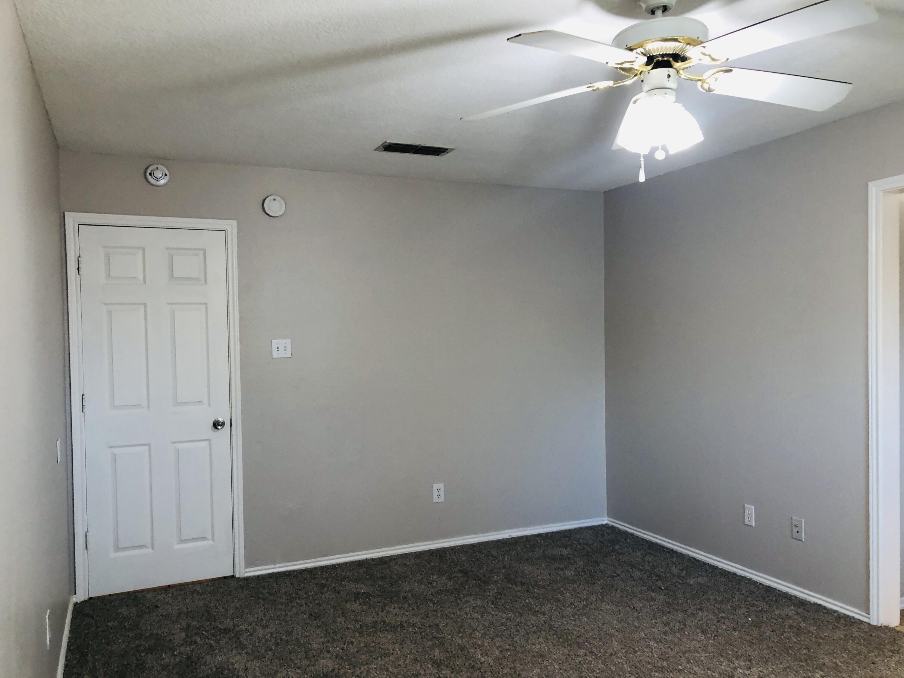 6112 6th Street Lubbock, TX 79416 - Photo 22 of 35 IMG_7296