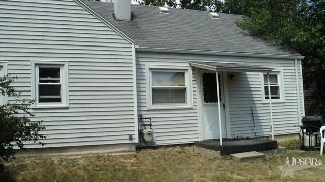 1525 Reckeweg Road Fort Wayne, IN 46804 - Photo 8 of 13