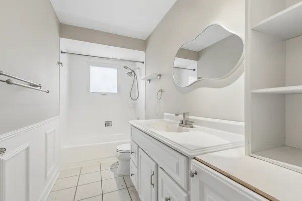 $2,900 | 16805 Hilltop Avenue, Orland Hills, IL 60487