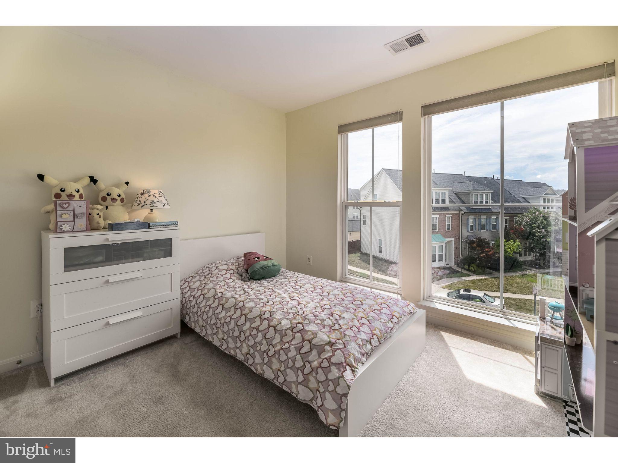 9117 Ribbon Falls Loop Bristow, VA 20136 - Photo 17 of 34 Gallery Image 17