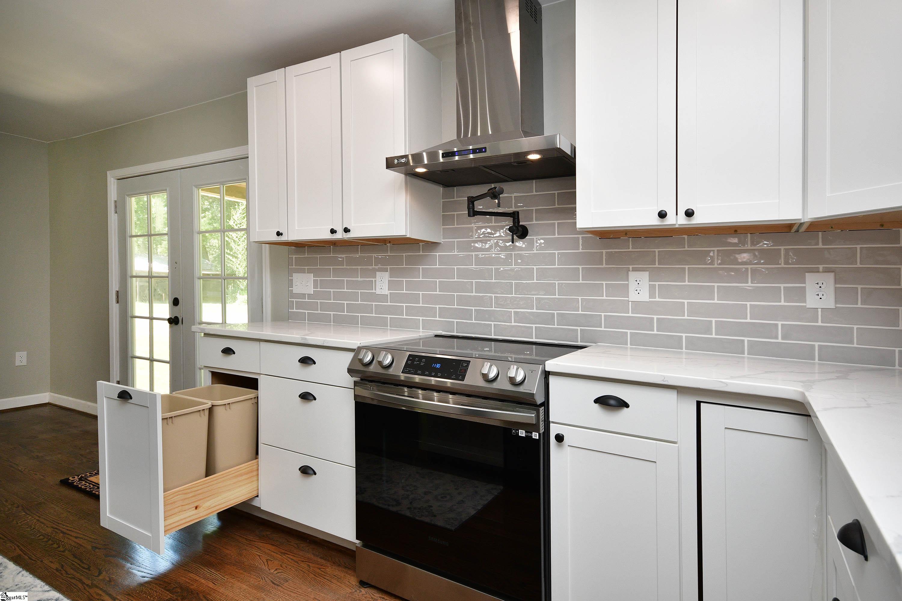 305 Hamilton Street Iva, SC 29655 - Photo 11 of 31