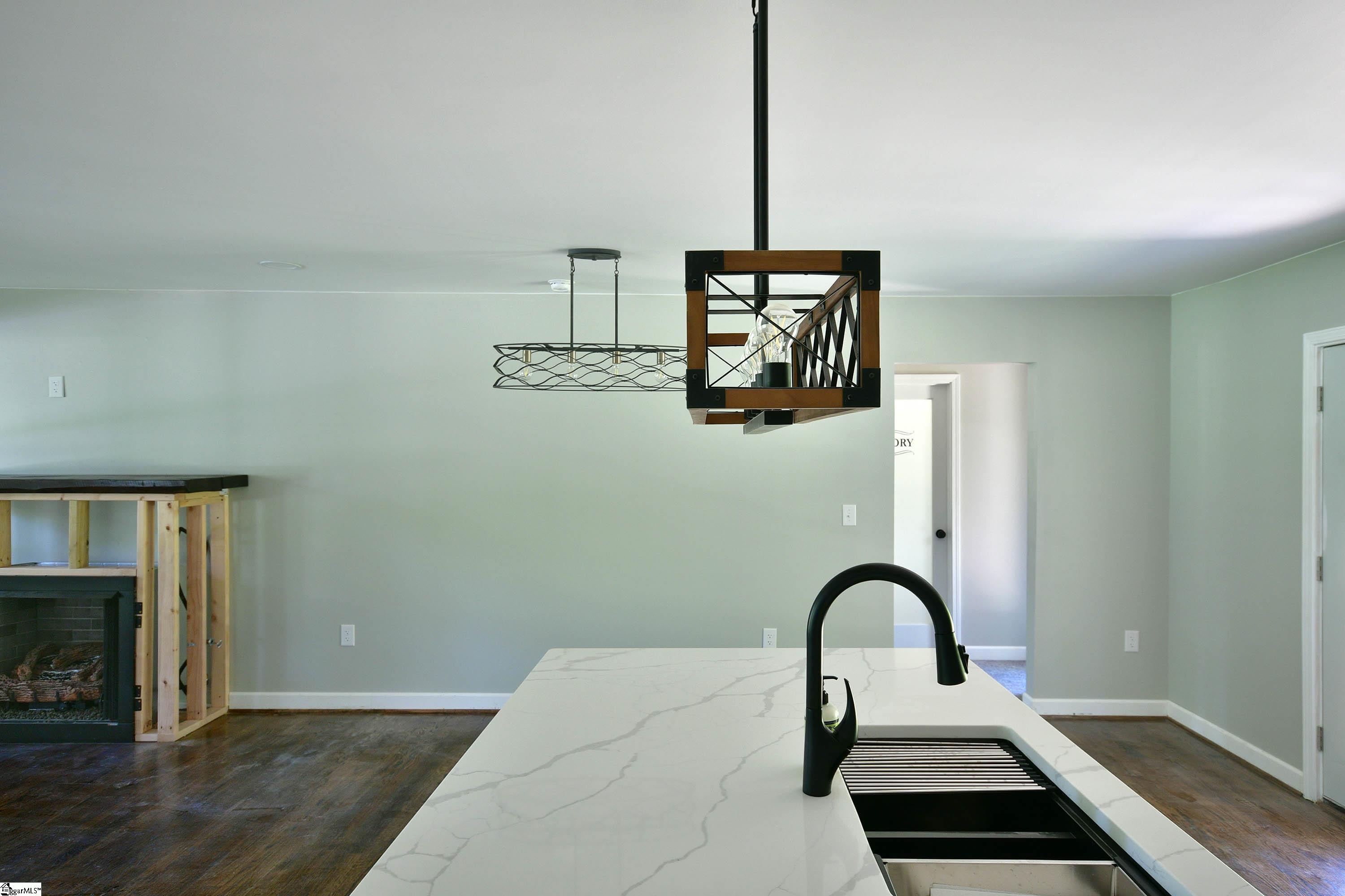 305 Hamilton Street Iva, SC 29655 - Photo 14 of 31