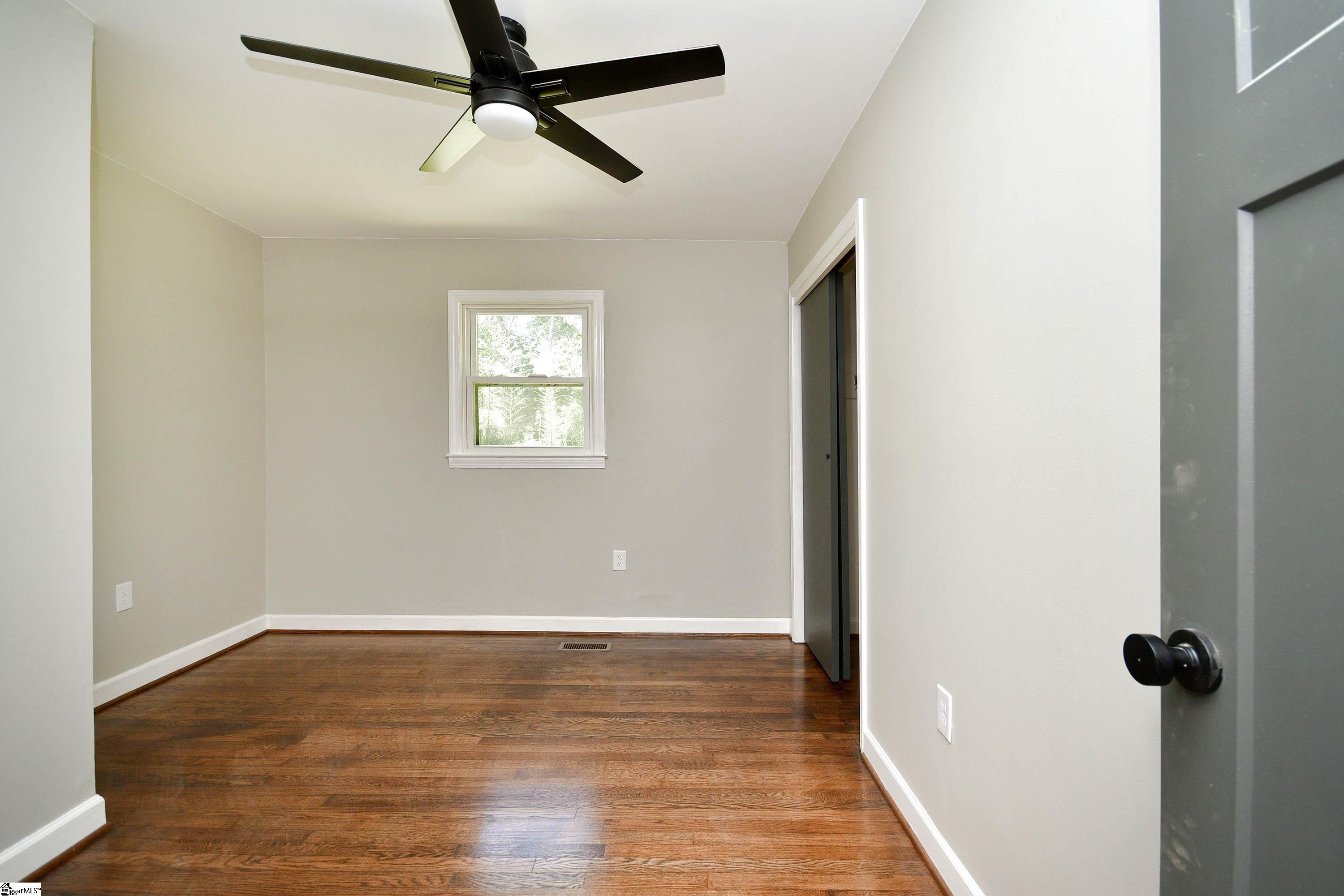 305 Hamilton Street Iva, SC 29655 - Photo 20 of 31