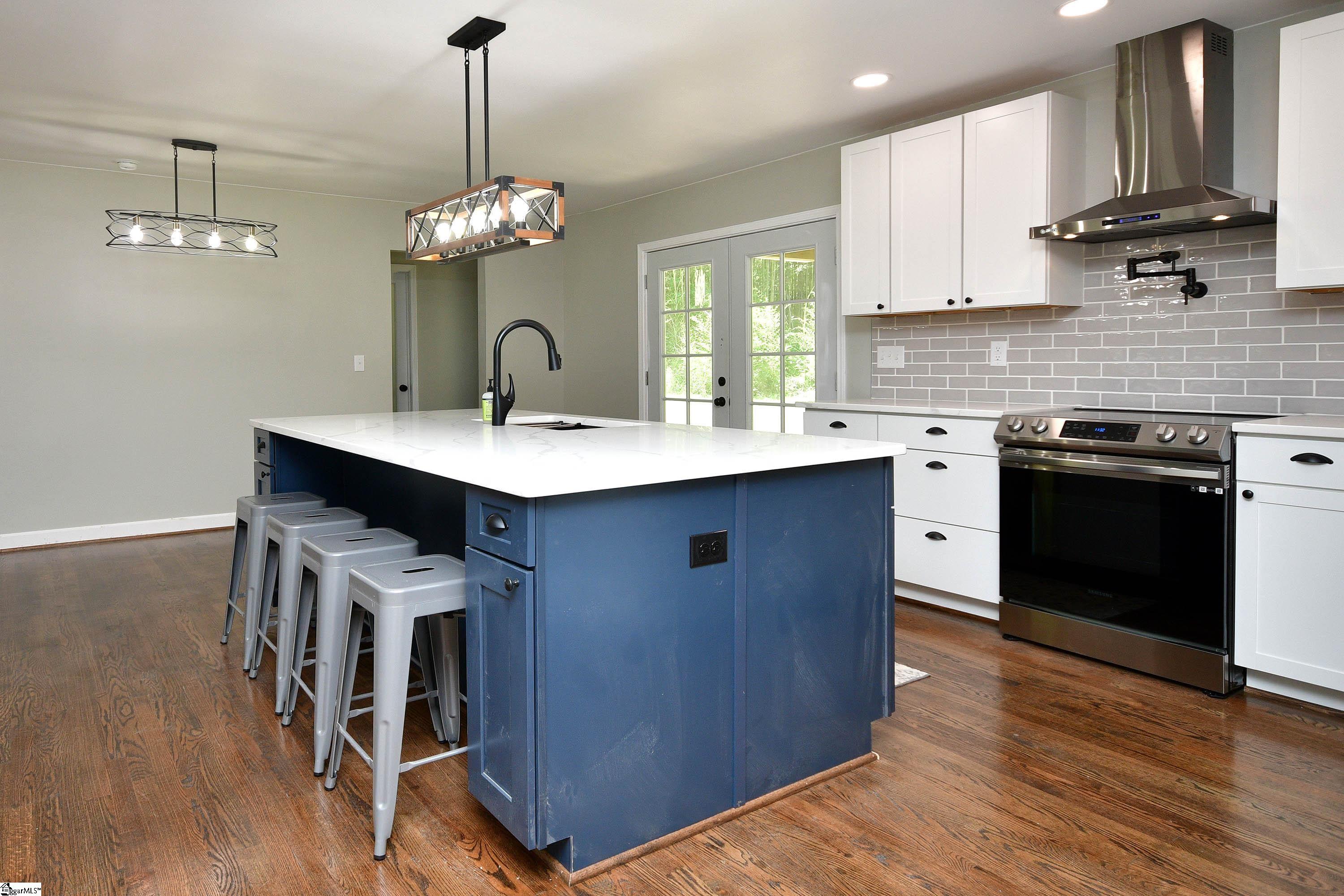 305 Hamilton Street Iva, SC 29655 - Photo 9 of 31