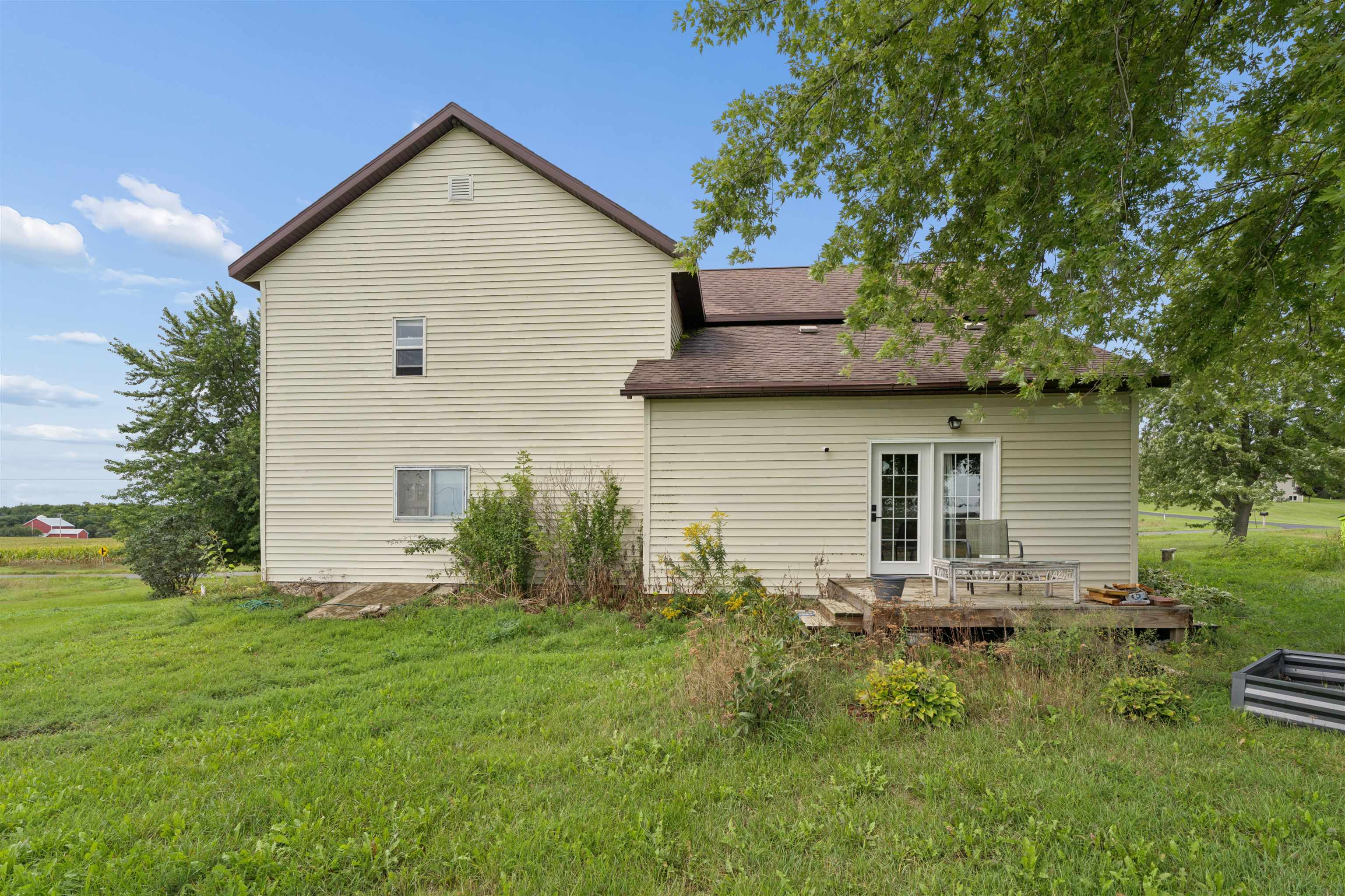 N9173 Holly Road St. Cloud, WI 53079 - Photo 29 of 39 Gallery Image 29