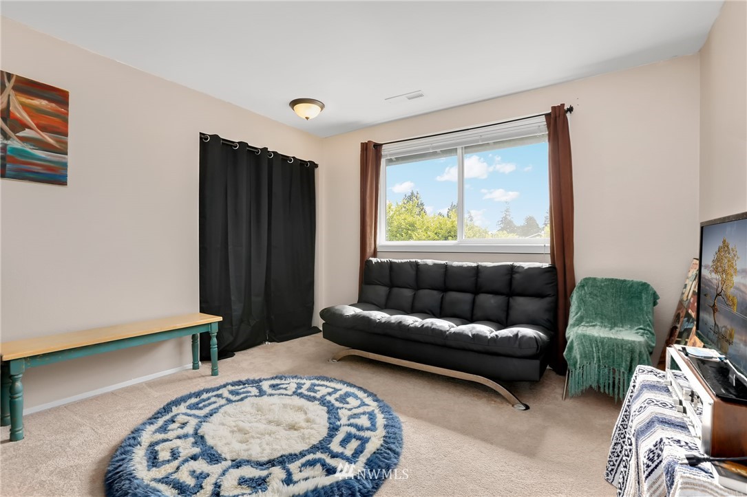 10705 Northeast 200th Place Bothell, WA 98011 - Photo 15 of 25 Gallery Image 15