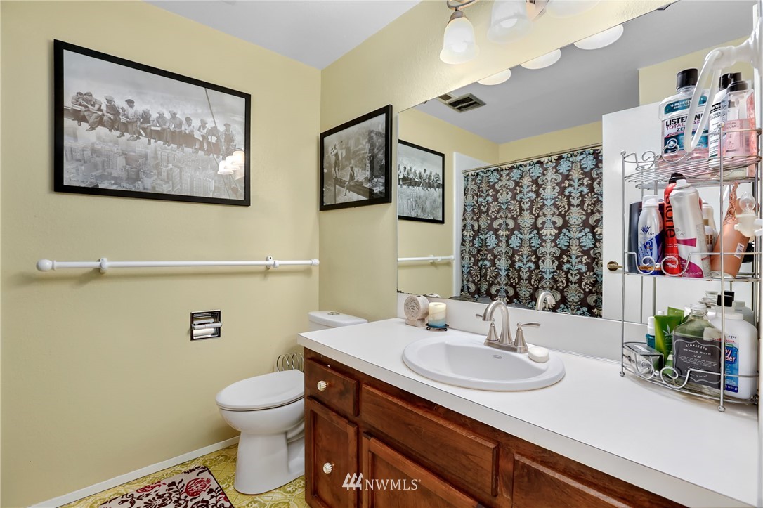 10705 Northeast 200th Place Bothell, WA 98011 - Photo 25 of 25 Gallery Image 25