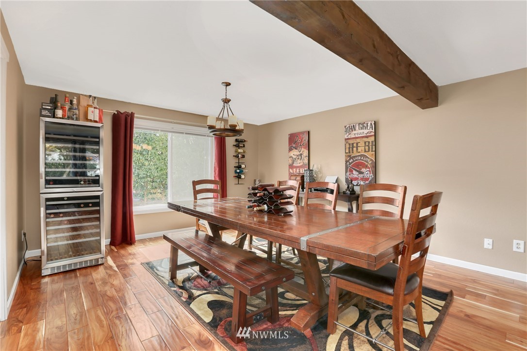 10705 Northeast 200th Place Bothell, WA 98011 - Photo 6 of 25 Gallery Image 6