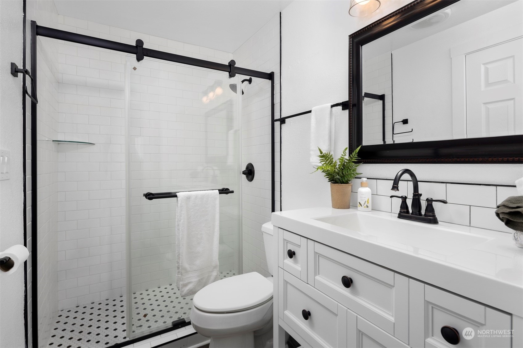 1458 Hillspring Road Bellingham, WA 98226 - Photo 12 of 30 Gallery Image 12