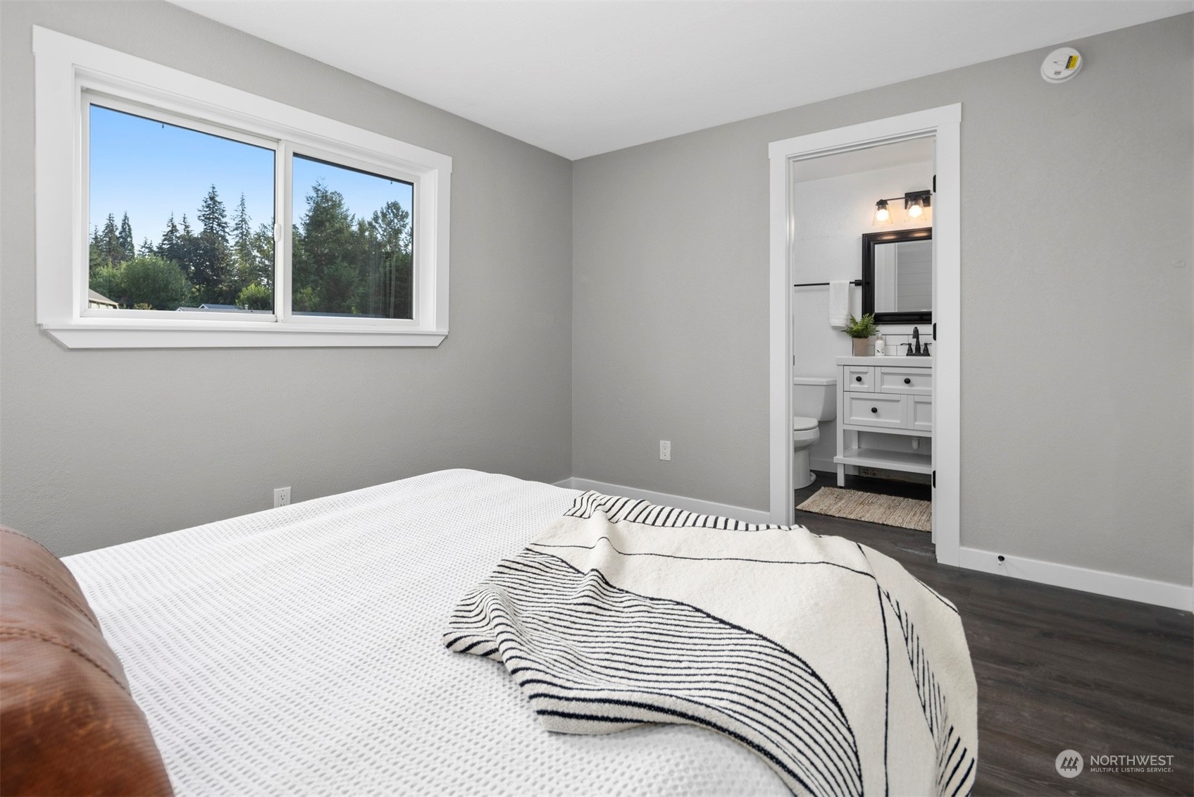 1458 Hillspring Road Bellingham, WA 98226 - Photo 14 of 30 Gallery Image 14