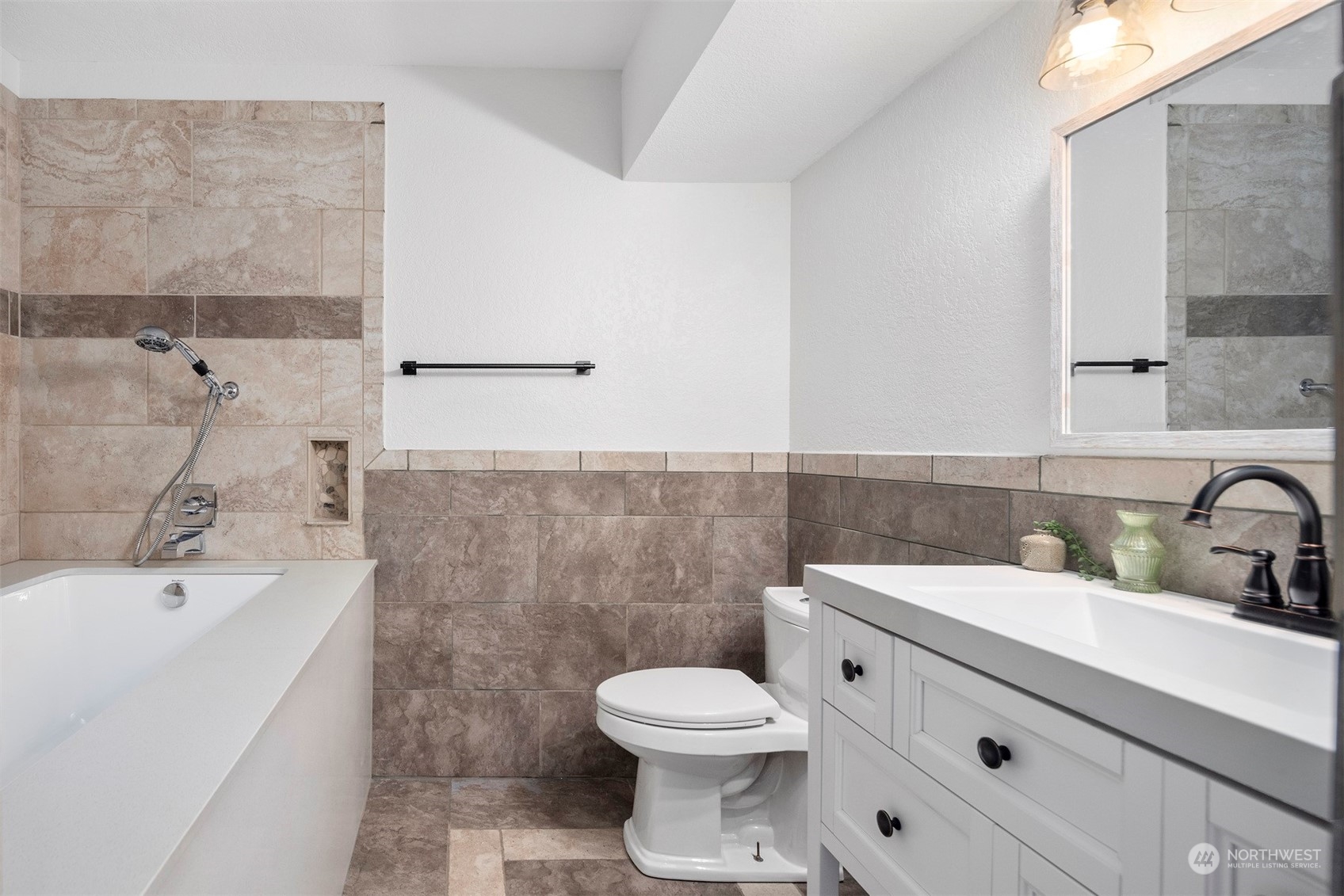 1458 Hillspring Road Bellingham, WA 98226 - Photo 20 of 30 Gallery Image 20