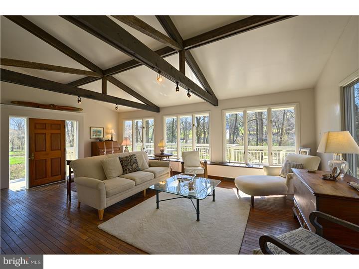 7 Rock Run Road Malvern, PA 19355 - Photo 4 of 25 Living Room