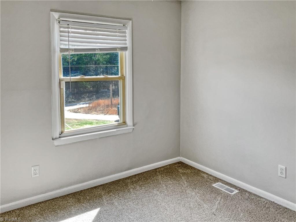 4790 Pine Hall Road Walkertown, NC 27051 - Photo 14 of 18 Gallery Image 14