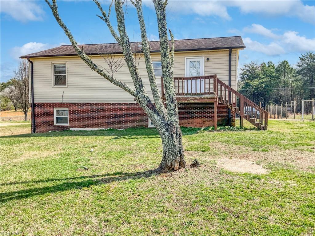 4790 Pine Hall Road Walkertown, NC 27051 - Photo 17 of 18 Gallery Image 17