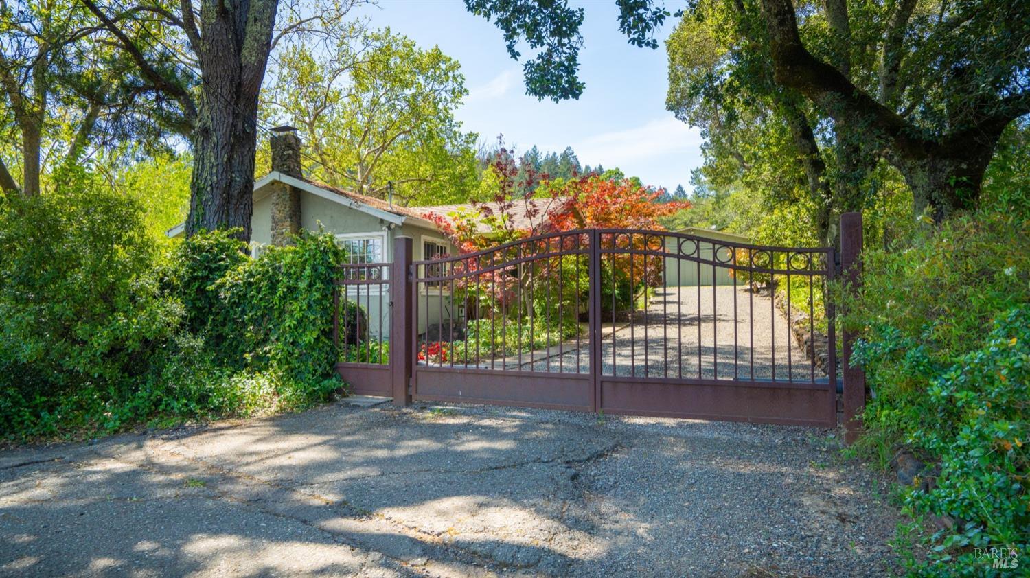 2267 Westside Road Healdsburg, CA 95448 - Photo 4 of 60