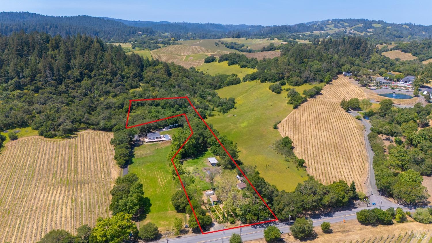 2267 Westside Road Healdsburg, CA 95448 - Photo 58 of 60 Not to scale and not an accurate outline.