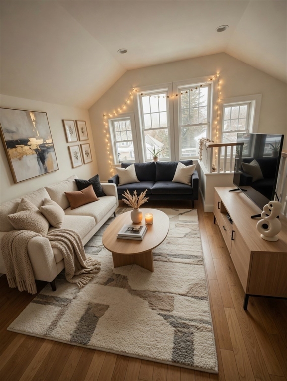 27 Crosby Road, Unit 2 Chestnut Hill, MA 02467 - Photo 2 of 7