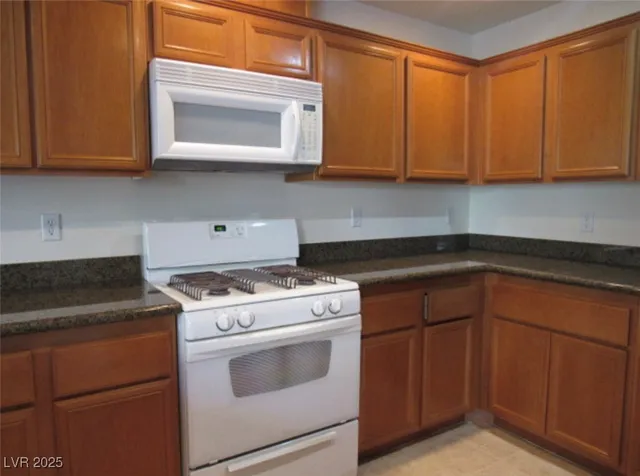 $1,775 | 3744 Juanita May Avenue, North Las Vegas, NV 89032