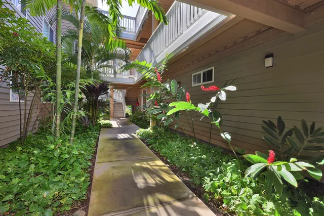 $450,000 | 60 Kunihi Lane, Unit 331, Kahului, HI 96732