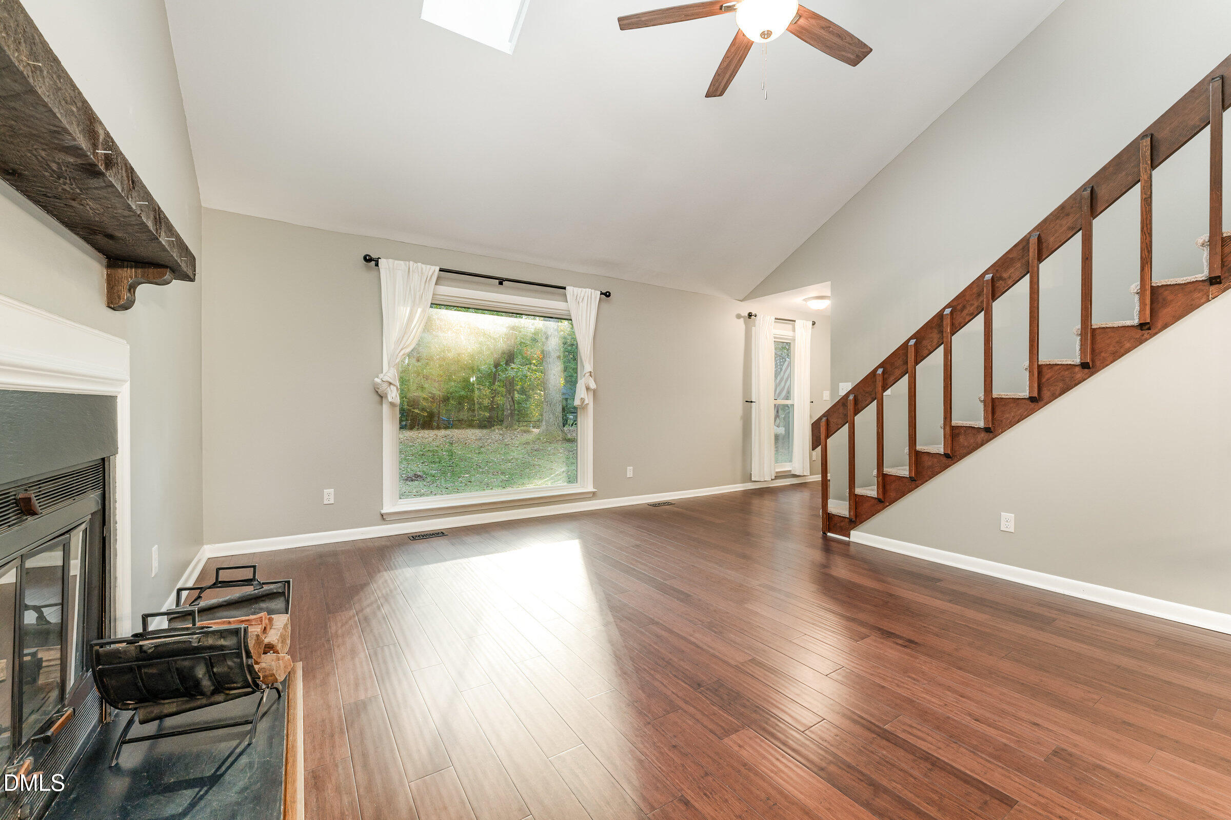 4425 Surry Ridge Circle Apex, NC 27539 - Photo 8 of 38 008_dsc07544-edit_853