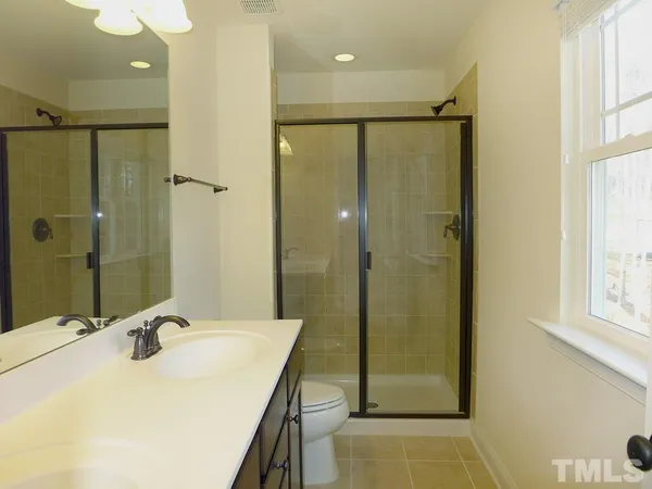 $2,800 | 121 Bella Drive, Chapel Hill, NC 27516