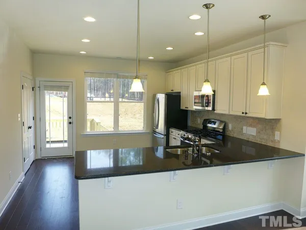 $2,800 | 121 Bella Drive, Chapel Hill, NC 27516