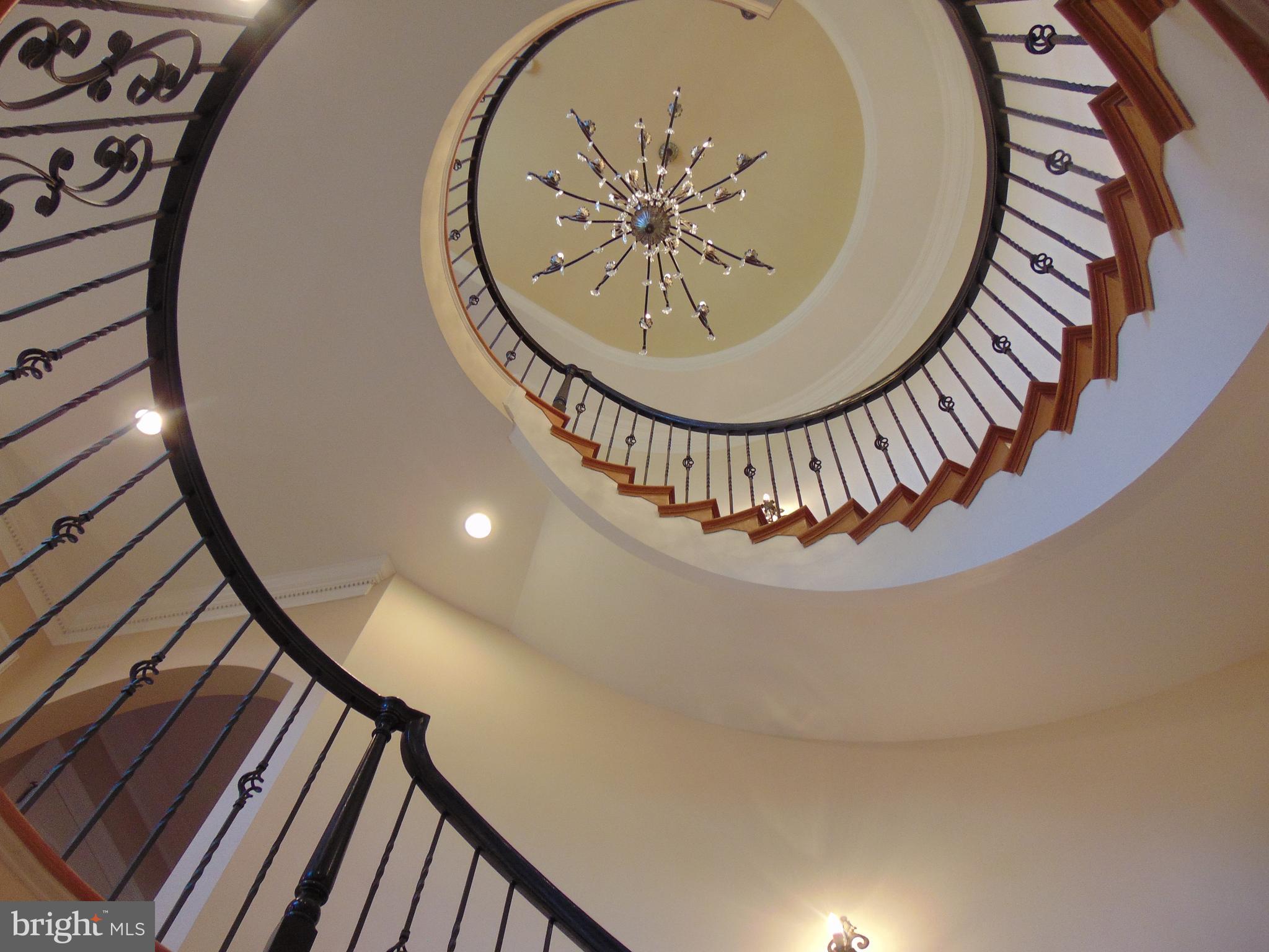 1027 Towlston Road McLean, VA 22102 - Photo 25 of 59