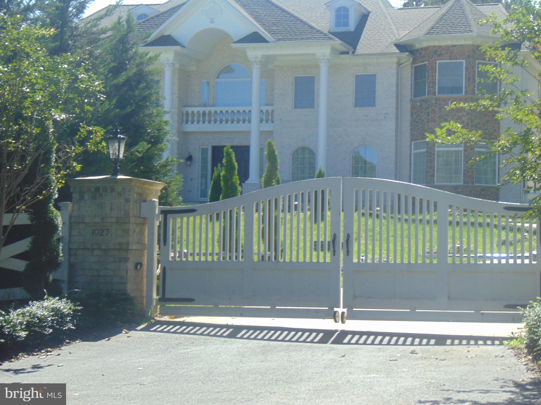 1027 Towlston Road McLean, VA 22102 - Photo 57 of 59 a house view with a garden space