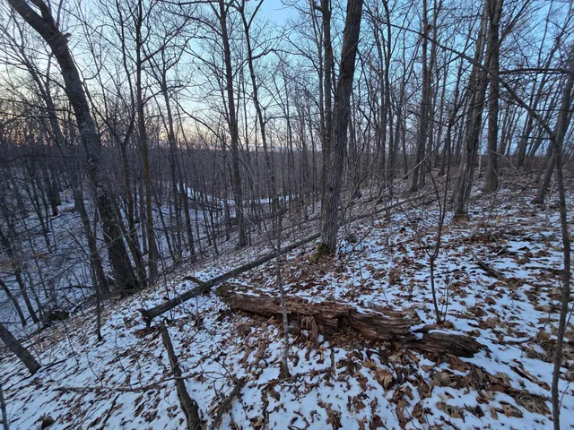 $11,900 | Lot25-blk1 Westward Ho, Garrison, MN 56450