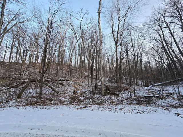 $11,900 | Lot25-blk1 Westward Ho, Garrison, MN 56450