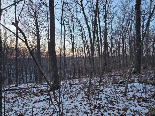 $11,900 | Lot25-blk1 Westward Ho, Garrison, MN 56450