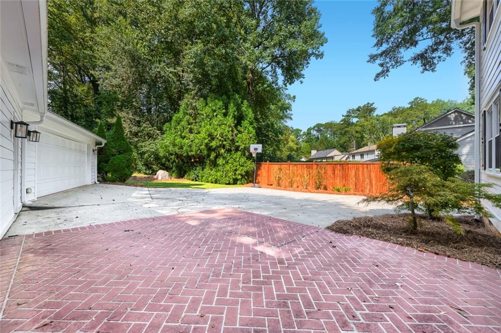 1349 Murdock Road Marietta, GA 30062 - Photo 32 of 36 Gallery Image 32