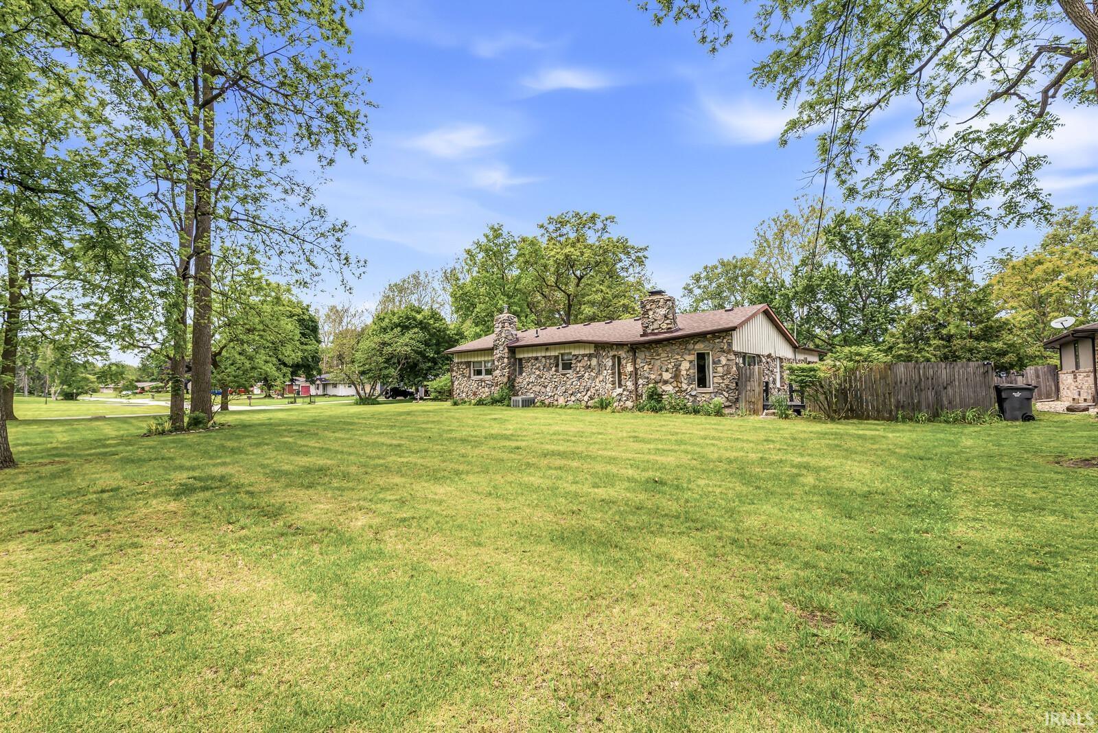 54522 Homeland Road Elkhart, IN 46514 - Photo 29 of 34 Gallery Image 29