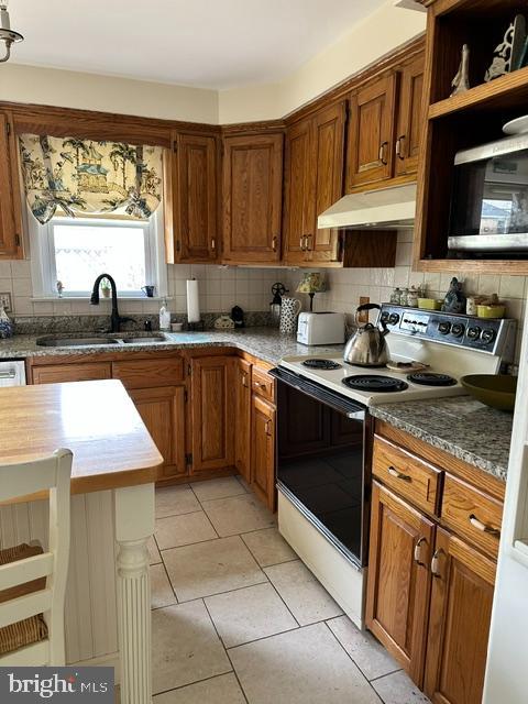 311 Potomac Road Wilmington, DE 19803 - Photo 9 of 20 Kitchen