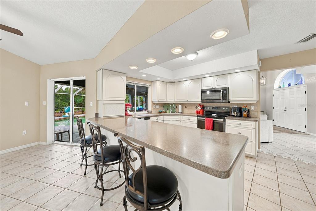 1374 Navigator Road Punta Gorda, FL 33983 - Photo 12 of 38 Gallery Image 12