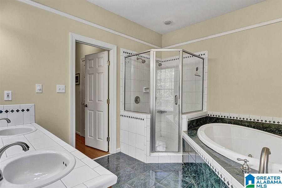 2800 Ridge Parkway Trussville, AL 35173 - Photo 7 of 18