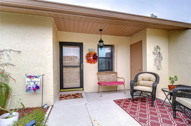 $189,900 | 38351 Ironwood Place, Zephyrhills, FL 33542