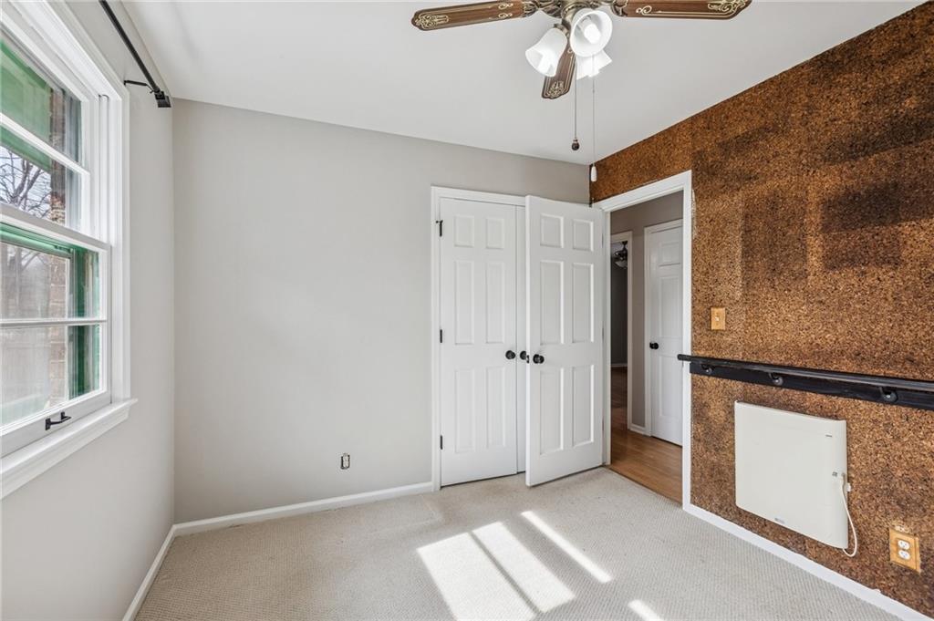 507 Southwest Stratford Road Lee's Summit, MO 64081 - Photo 13 of 41